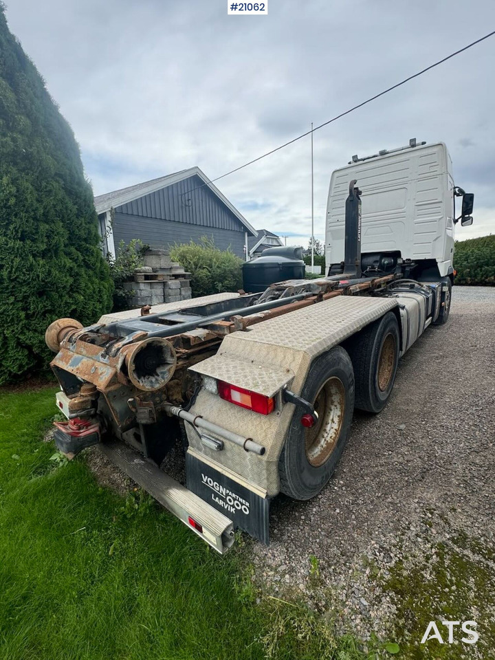 Volvo FH 480 - Hákový nosič kontejnerů: obrázek 2 Volvo FH 480 - Hákový nosič kontejnerů: obrázek 2