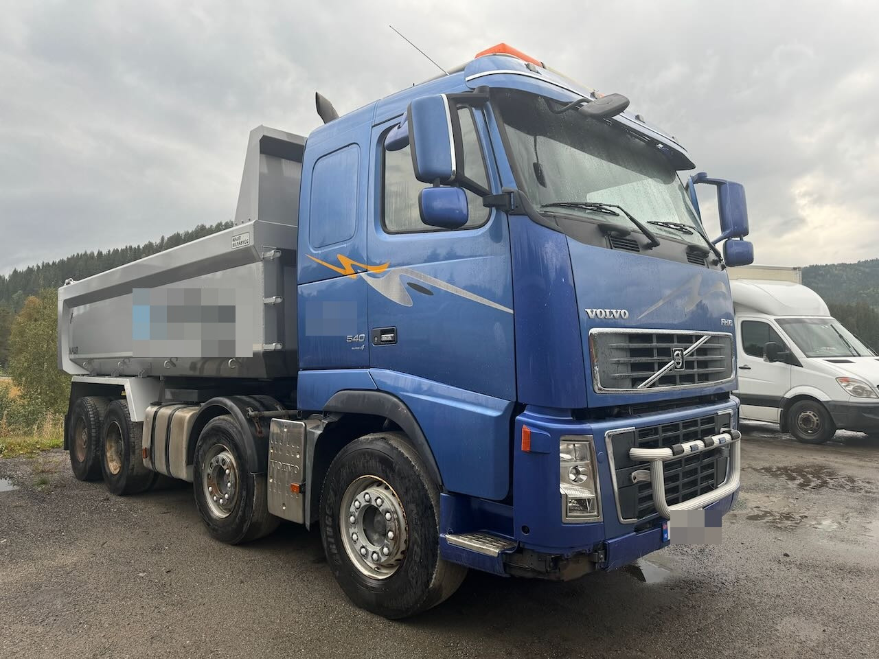 Volvo FH16 - Sklápěč: obrázek 2 Volvo FH16 - Sklápěč: obrázek 2