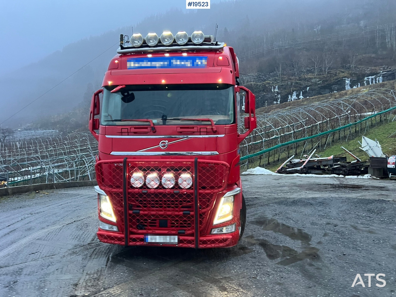 Volvo FH540 - Lesovůz: obrázek 2 Volvo FH540 - Lesovůz: obrázek 2