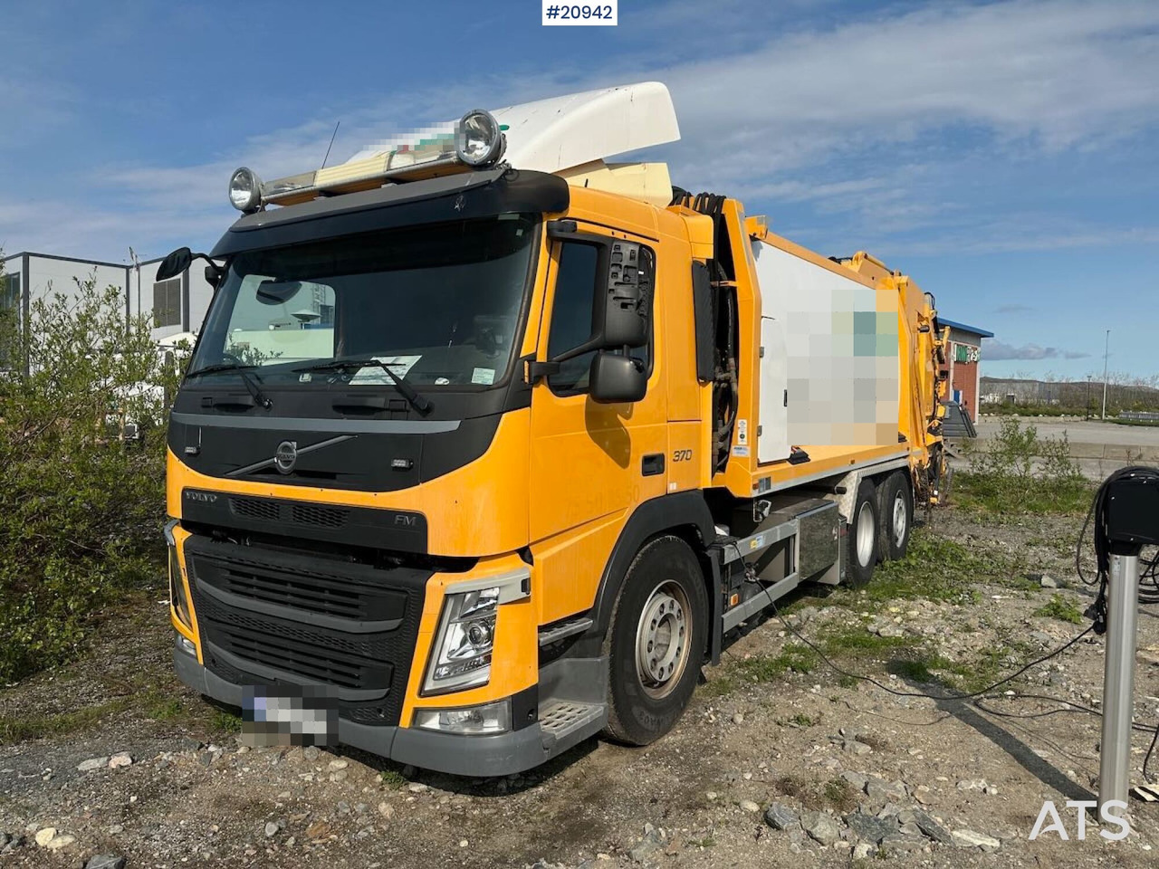 Volvo FM 370 6x2 - 2 kammer renovasjonsbil - Vůz na odvoz odpadků: obrázek 1 Volvo FM 370 6x2 - 2 kammer renovasjonsbil - Vůz na odvoz odpadků: obrázek 1