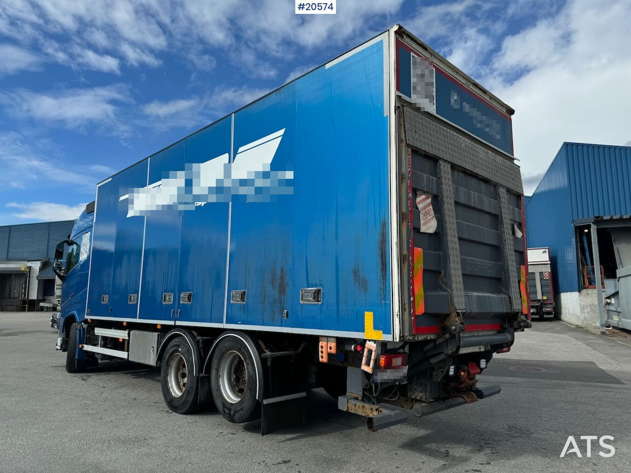 Volvo Fh540 6x2 skapbil m/ full sideåpning og lift - Skříňový nákladní auto: obrázek 3 Volvo Fh540 6x2 skapbil m/ full sideåpning og lift - Skříňový nákladní auto: obrázek 3