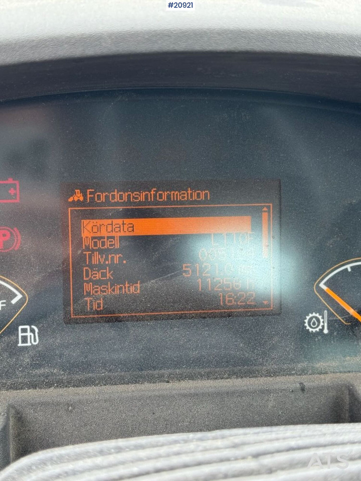 Kolový nakladač Volvo L110F: obrázek 29