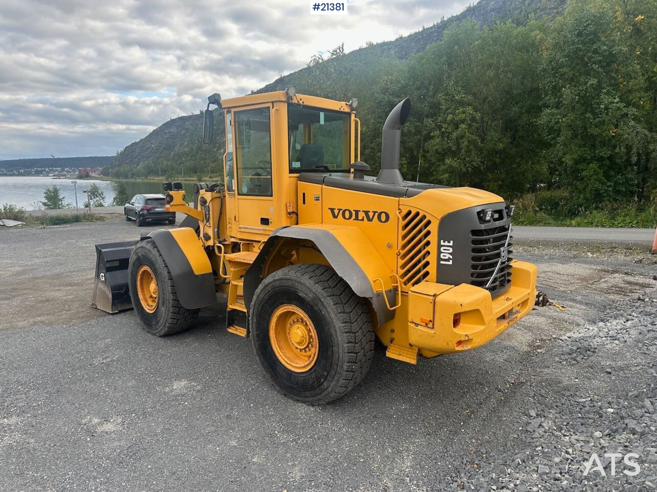 Volvo L90E - Kolový nakladač: obrázek 5 Volvo L90E - Kolový nakladač: obrázek 5
