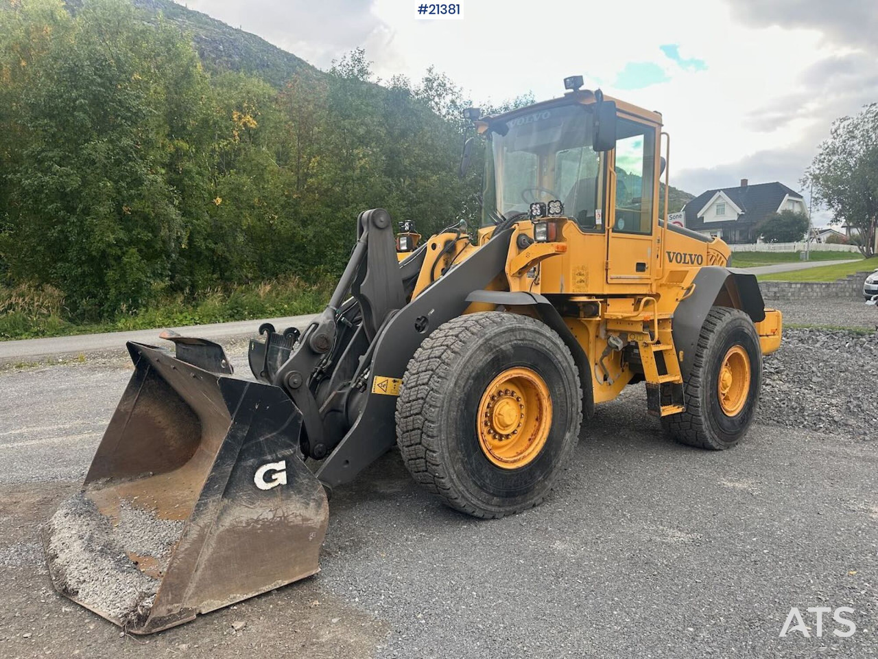 Volvo L90E - Kolový nakladač: obrázek 3 Volvo L90E - Kolový nakladač: obrázek 3