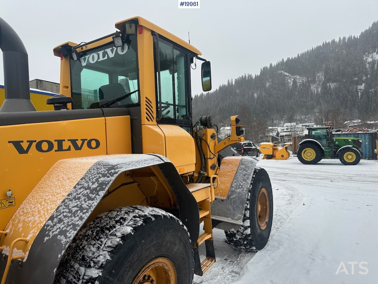 Volvo L90F - Kolový nakladač: obrázek 4 Volvo L90F - Kolový nakladač: obrázek 4