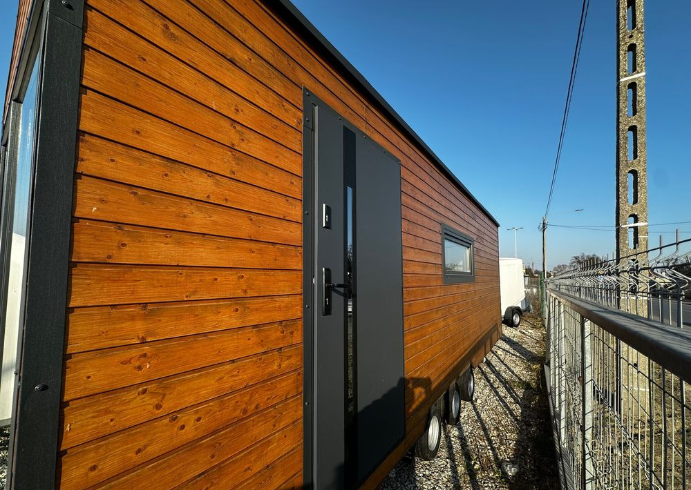 Boro Drewniany DOMEK MOBILNY na przyczepie 7,5m x 2,5m - Karavan: obrázek 2 Boro Drewniany DOMEK MOBILNY na przyczepie 7,5m x 2,5m - Karavan: obrázek 2