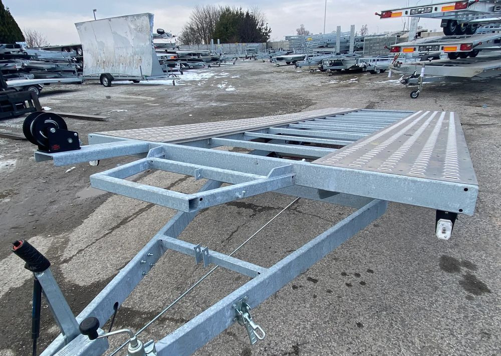 Boro - Přívěs na přepravu automobilů: obrázek 1 Boro - Přívěs na přepravu automobilů: obrázek 1