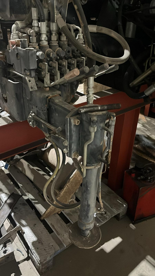 HIAB 027 - Hydraulická ruka: obrázek 3 HIAB 027 - Hydraulická ruka: obrázek 3