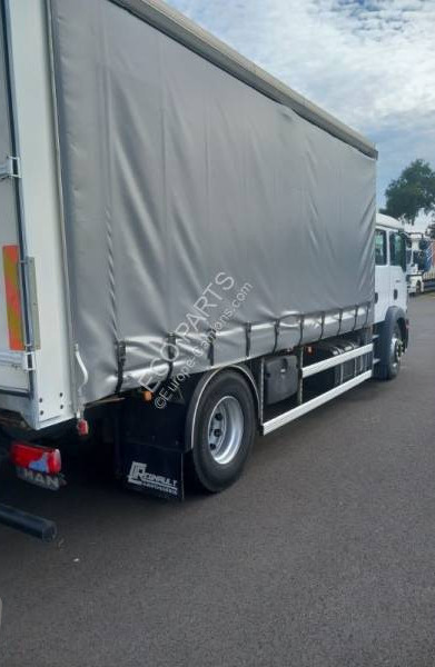 MAN TGM 18.290 - Plachtový nákladní auto: obrázek 4 MAN TGM 18.290 - Plachtový nákladní auto: obrázek 4