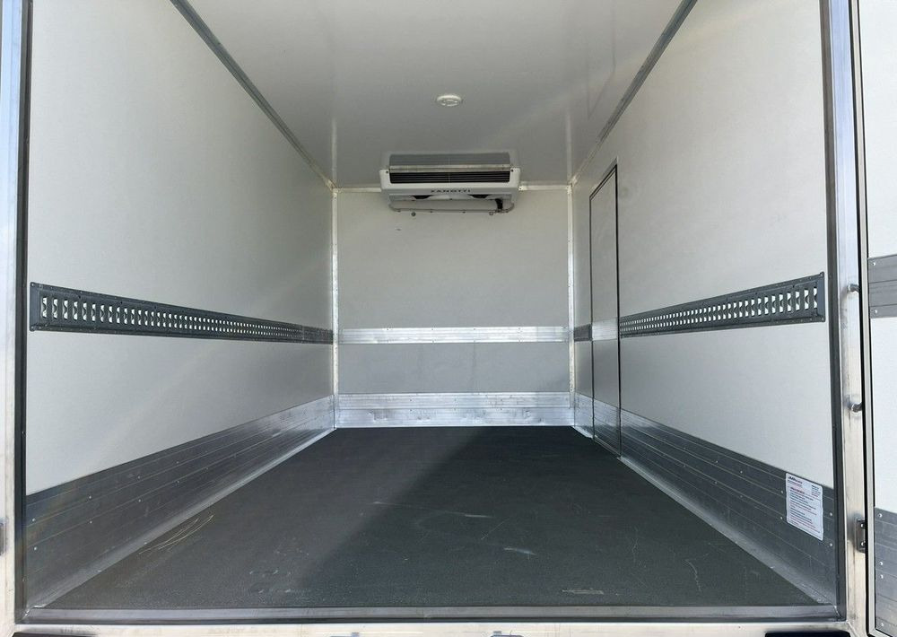 Iveco Daily - Chladící dodávka: obrázek 5 Iveco Daily - Chladící dodávka: obrázek 5