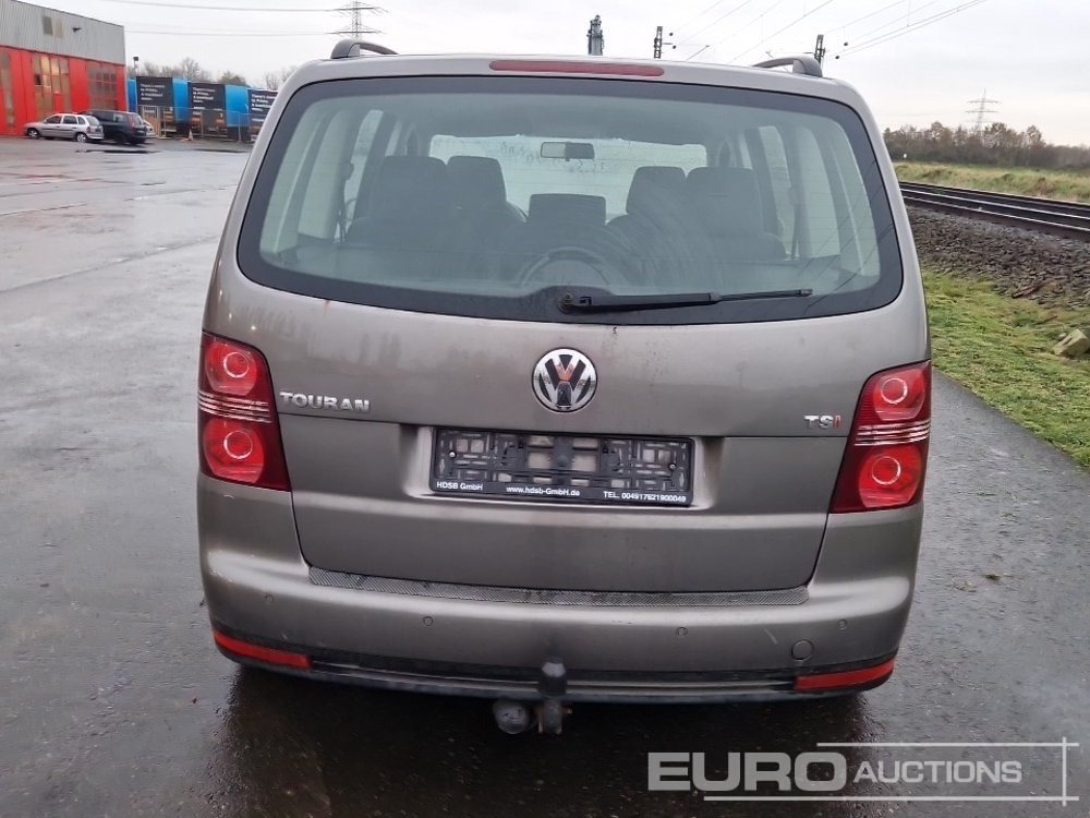2008 Volkswagen Touran - Osobní auto: obrázek 4 2008 Volkswagen Touran - Osobní auto: obrázek 4