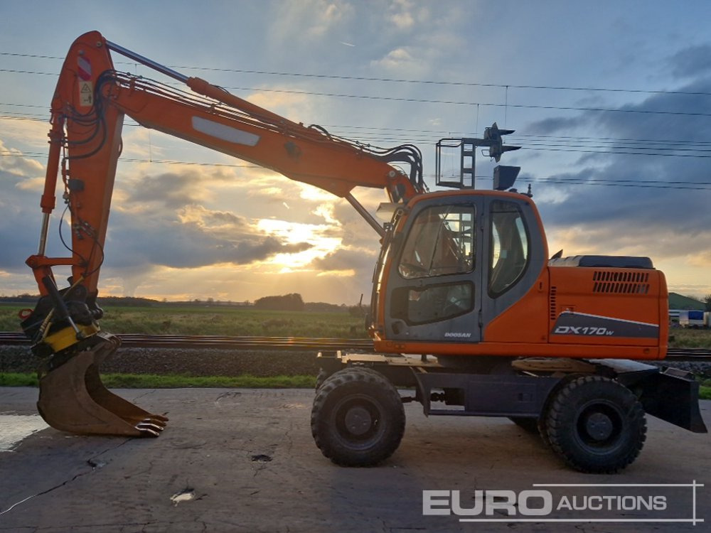 2010 Doosan DX170W - Kolesové rýpadlo: obrázek 2 2010 Doosan DX170W - Kolesové rýpadlo: obrázek 2