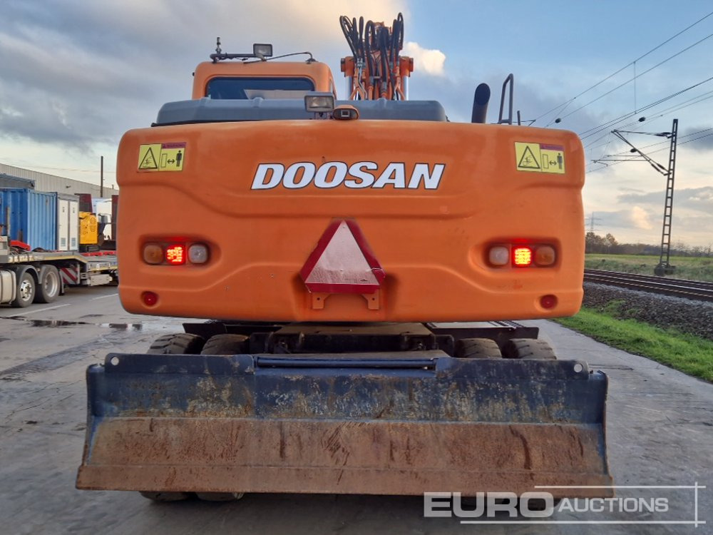 2010 Doosan DX170W - Kolesové rýpadlo: obrázek 4 2010 Doosan DX170W - Kolesové rýpadlo: obrázek 4