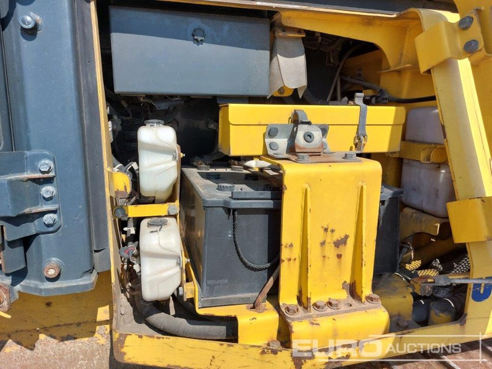 Buldozer 2012 Komatsu D51PX-22: obrázek 27
