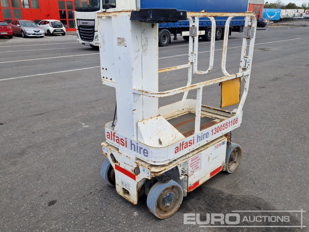 2013 JLG 1230ES - Vertikální sloupový výtah: obrázek 1 2013 JLG 1230ES - Vertikální sloupový výtah: obrázek 1