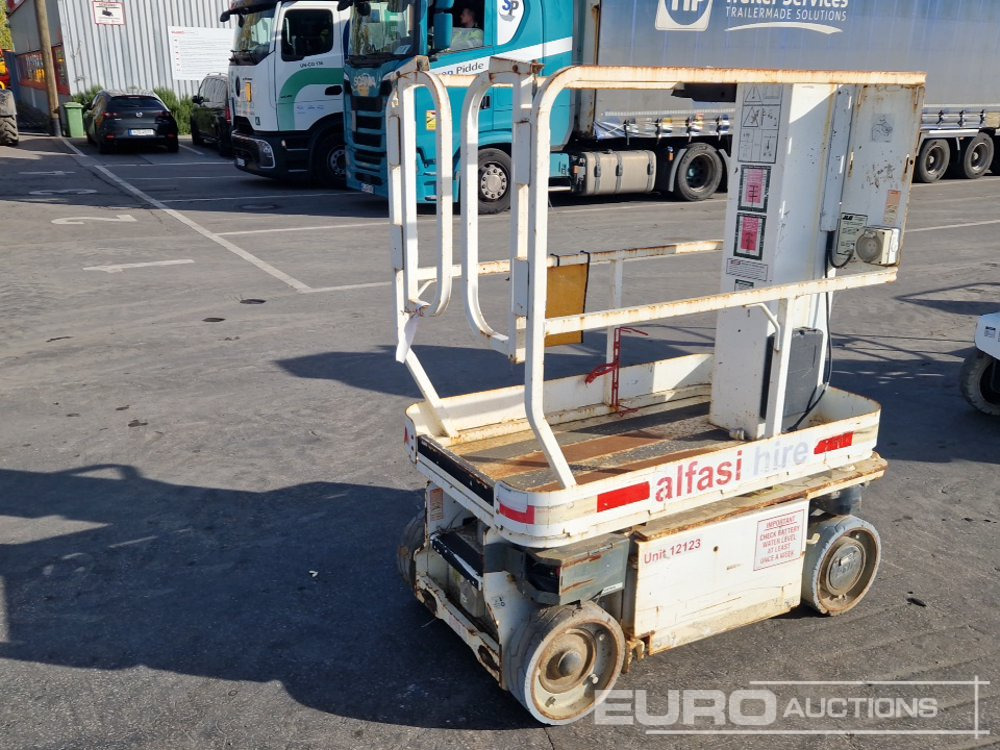 2013 JLG 1230ES - Vertikální sloupový výtah: obrázek 3 2013 JLG 1230ES - Vertikální sloupový výtah: obrázek 3