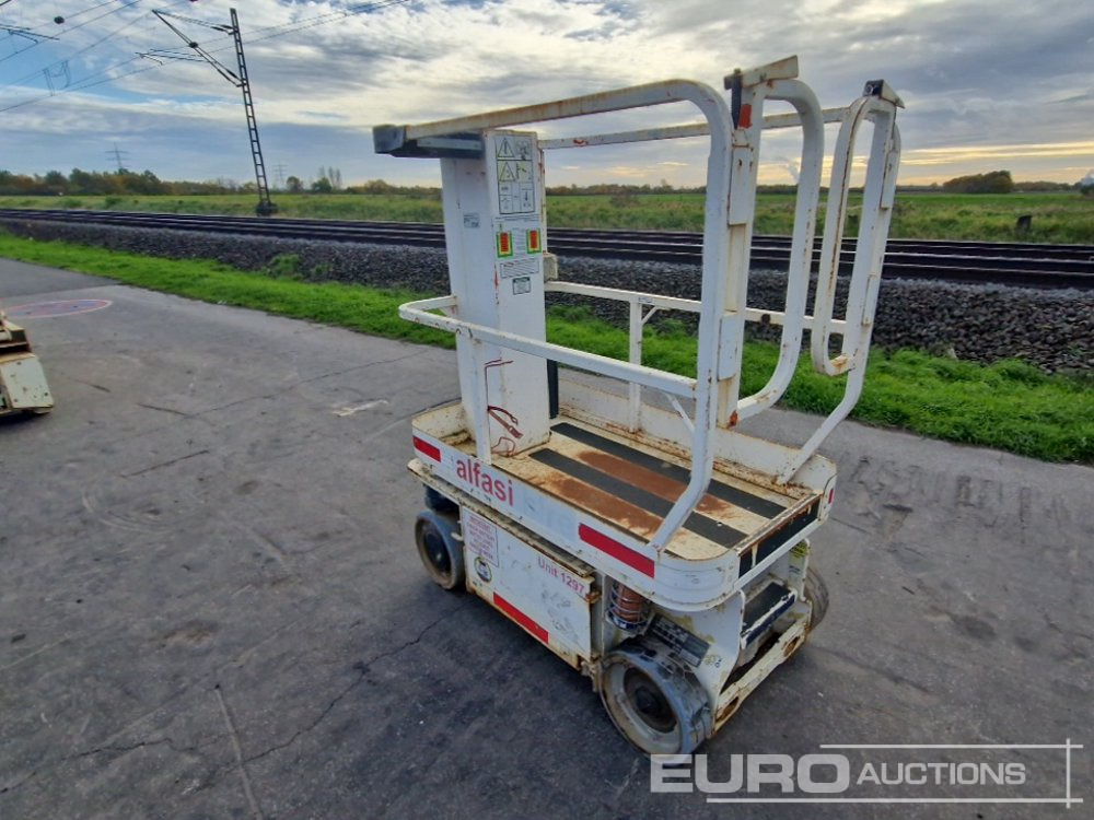 2013 JLG 1230ES - Vertikální sloupový výtah: obrázek 2 2013 JLG 1230ES - Vertikální sloupový výtah: obrázek 2