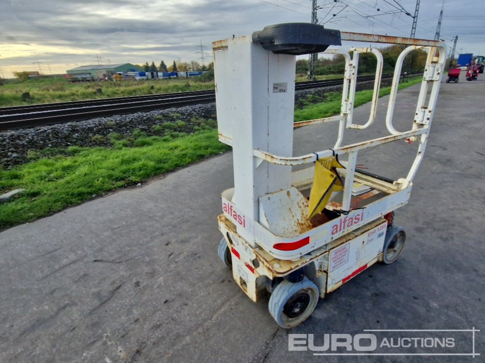 2013 JLG 1230ES - Vertikální sloupový výtah: obrázek 3 2013 JLG 1230ES - Vertikální sloupový výtah: obrázek 3