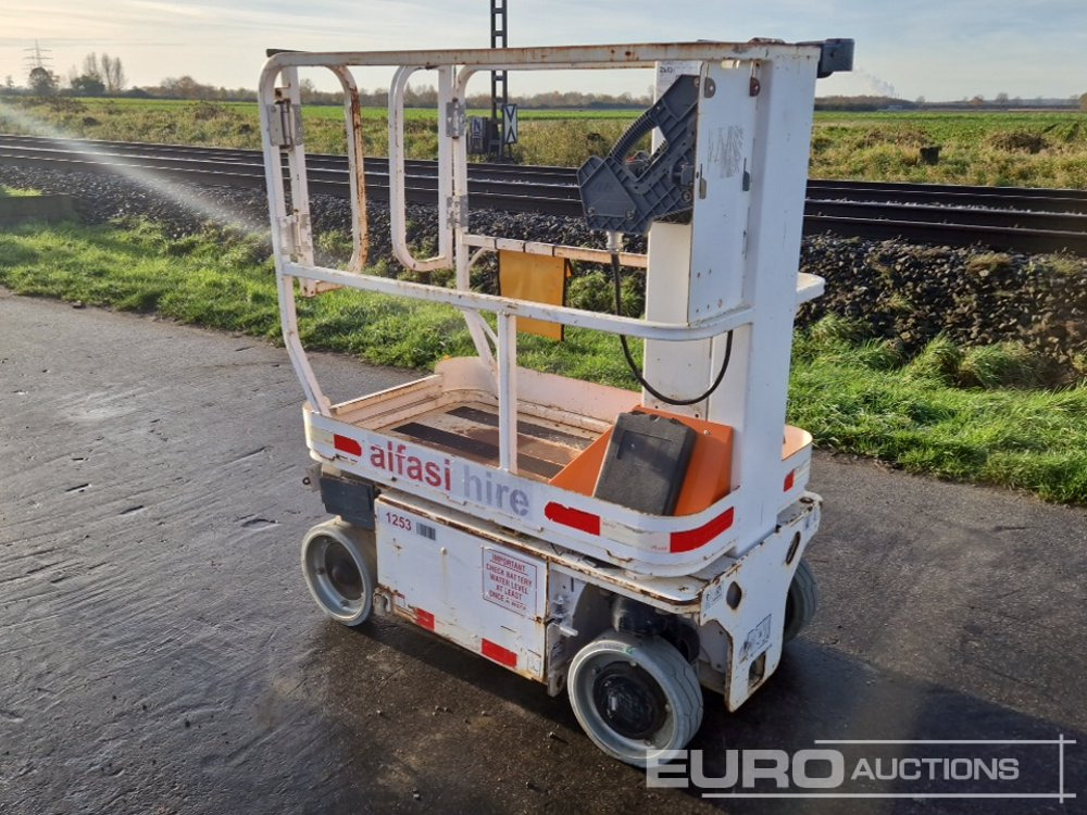 2013 JLG 1230ES - Vertikální sloupový výtah: obrázek 3 2013 JLG 1230ES - Vertikální sloupový výtah: obrázek 3