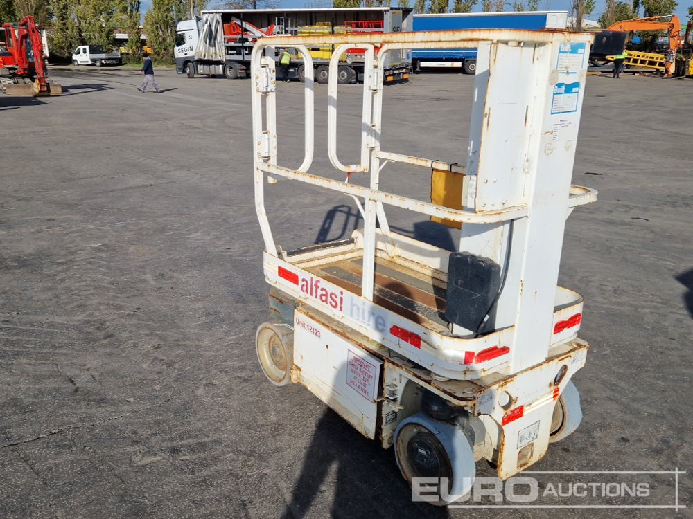 2013 JLG 1230ES - Vertikální sloupový výtah: obrázek 4 2013 JLG 1230ES - Vertikální sloupový výtah: obrázek 4