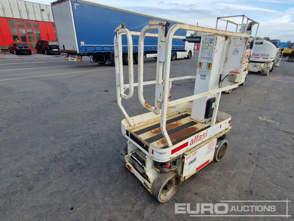 2013 JLG 1230ES - Vertikální sloupový výtah: obrázek 3 2013 JLG 1230ES - Vertikální sloupový výtah: obrázek 3