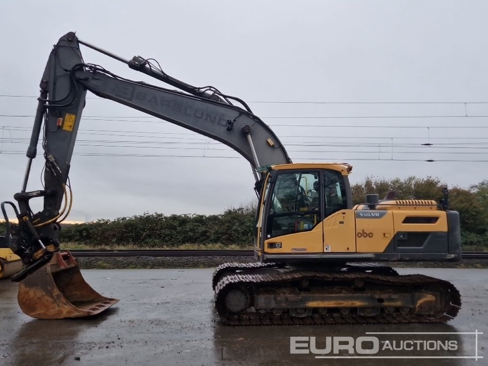 2013 Volvo EC220DL - Pásové rýpadlo: obrázek 2 2013 Volvo EC220DL - Pásové rýpadlo: obrázek 2