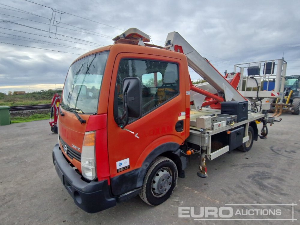 2014 Nissan Cabstar 35.12 - Autoplošina: obrázek 1 2014 Nissan Cabstar 35.12 - Autoplošina: obrázek 1
