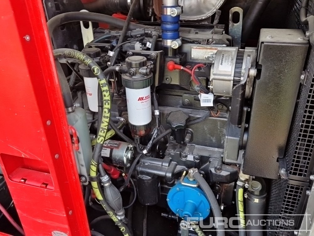 Elektrický generátor 2015 Doosan G100-SIIIA: obrázek 10