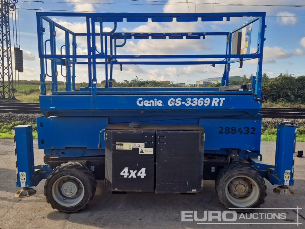 2015 Genie GS-3369RT - Nůžková plošina: obrázek 2 2015 Genie GS-3369RT - Nůžková plošina: obrázek 2