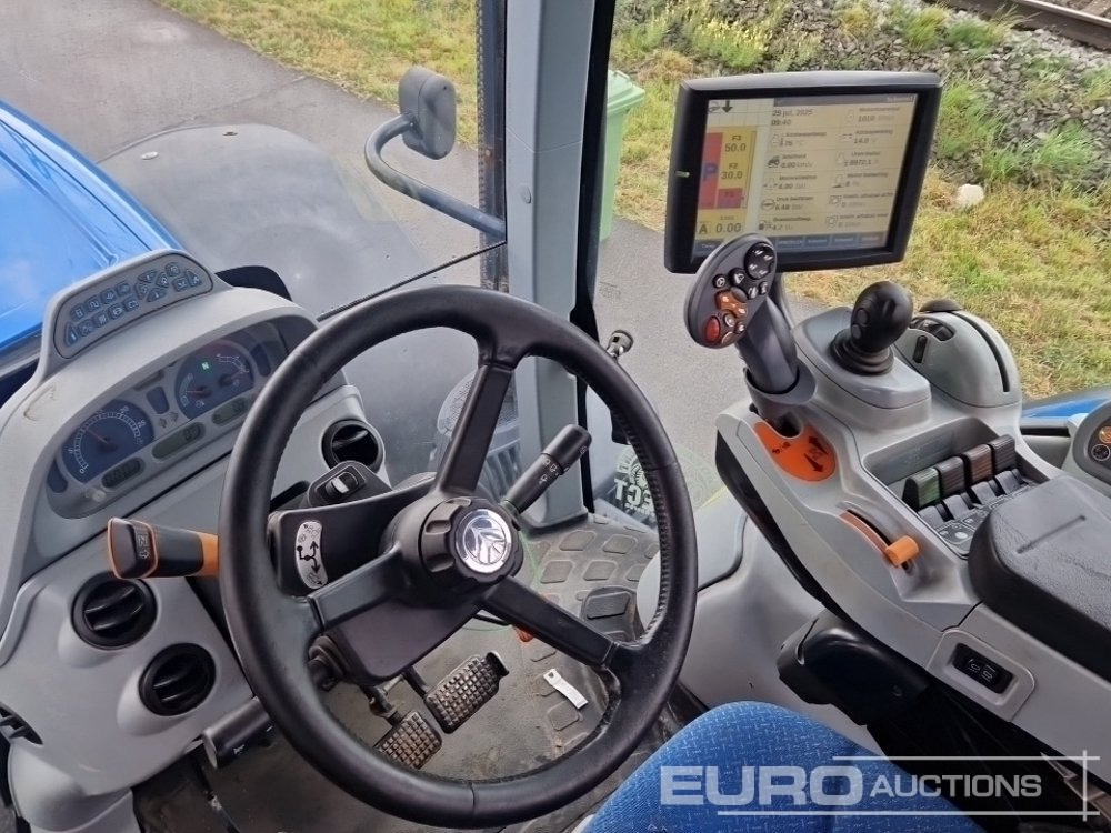 Traktor 2015 New Holland T7.270: obrázek 35