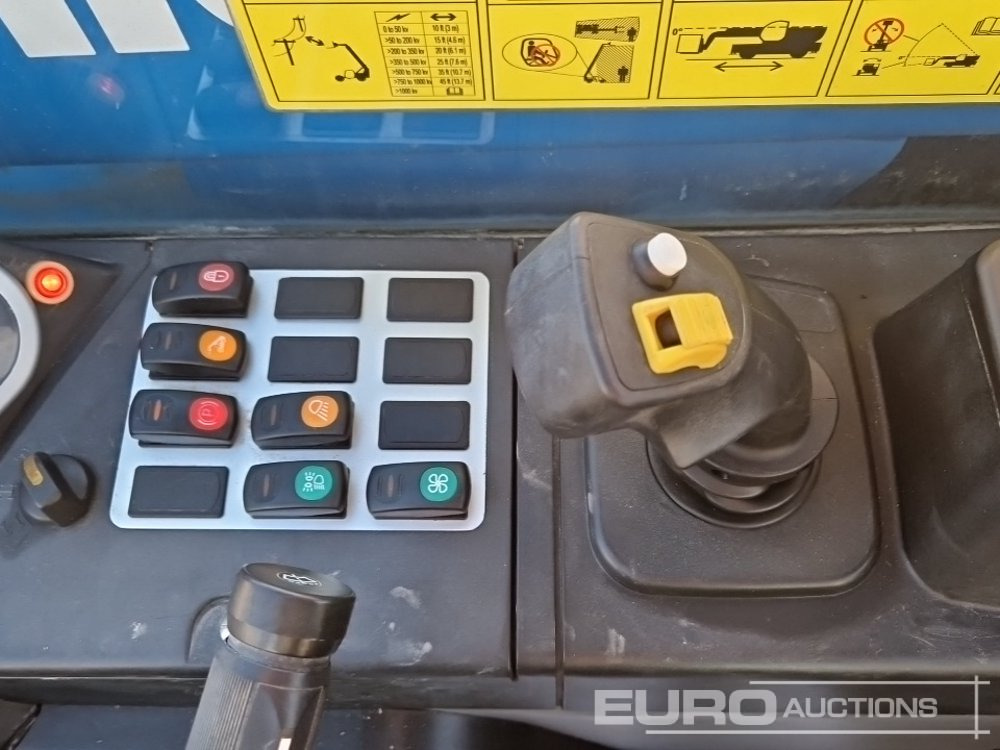 Teleskopický manipulátor 2016 Genie GTH-2506: obrázek 29