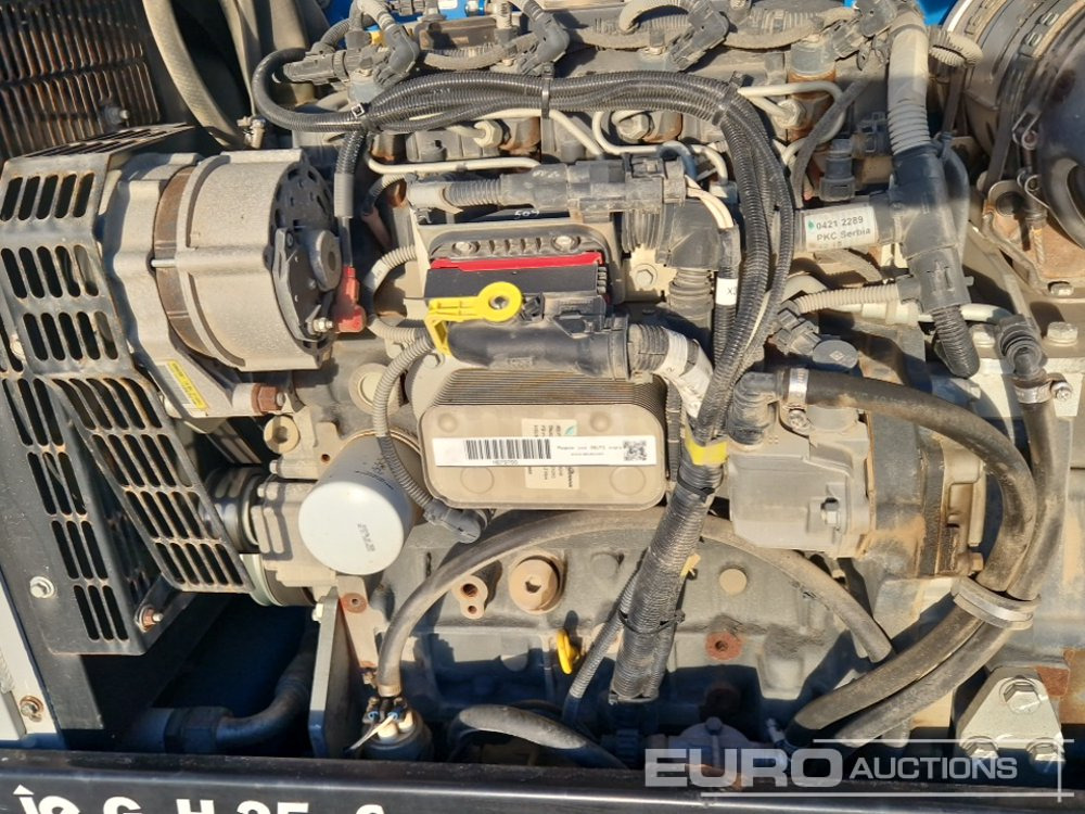 Teleskopický manipulátor 2016 Genie GTH-2506: obrázek 22