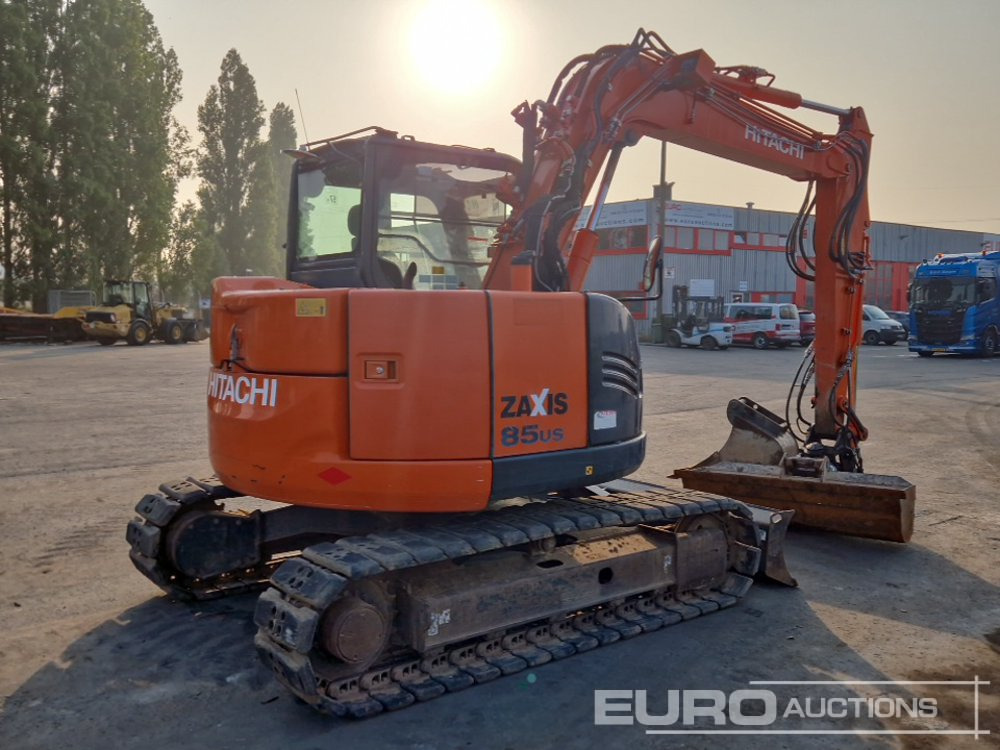 2016 Hitachi ZX85US-5A - Mini rýpadlo: obrázek 5 2016 Hitachi ZX85US-5A - Mini rýpadlo: obrázek 5