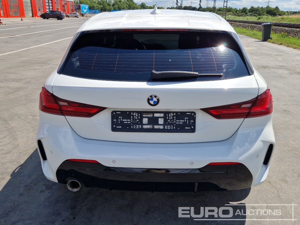 2020 BMW 118I M-Sport - Osobní auto: obrázek 4 2020 BMW 118I M-Sport - Osobní auto: obrázek 4