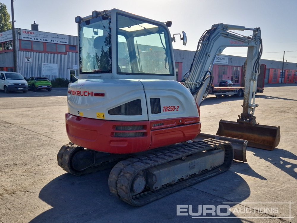 2022 Takeuchi TB250 - Mini rýpadlo: obrázek 5 2022 Takeuchi TB250 - Mini rýpadlo: obrázek 5