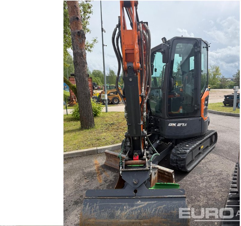 2023 Develon DX 27Z-7 2 buckets - Mini rýpadlo: obrázek 1 2023 Develon DX 27Z-7 2 buckets - Mini rýpadlo: obrázek 1