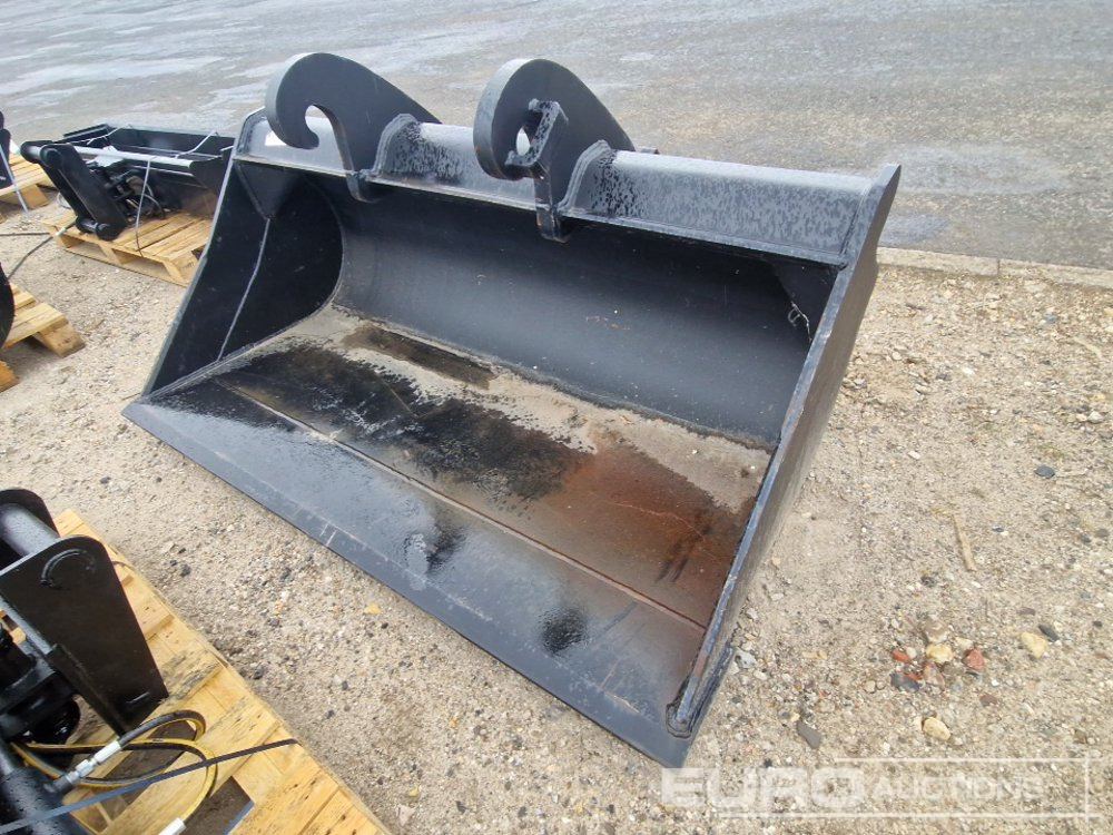 Ditch Cleaning Bucket CW40, 1800mm Width - Lžíce: obrázek 1 Ditch Cleaning Bucket CW40, 1800mm Width - Lžíce: obrázek 1