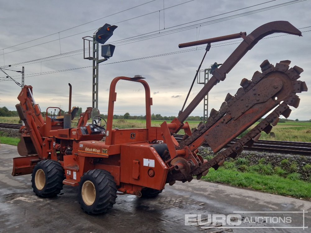 Ditch Witch 4010 - Rýhovač: obrázek 3 Ditch Witch 4010 - Rýhovač: obrázek 3