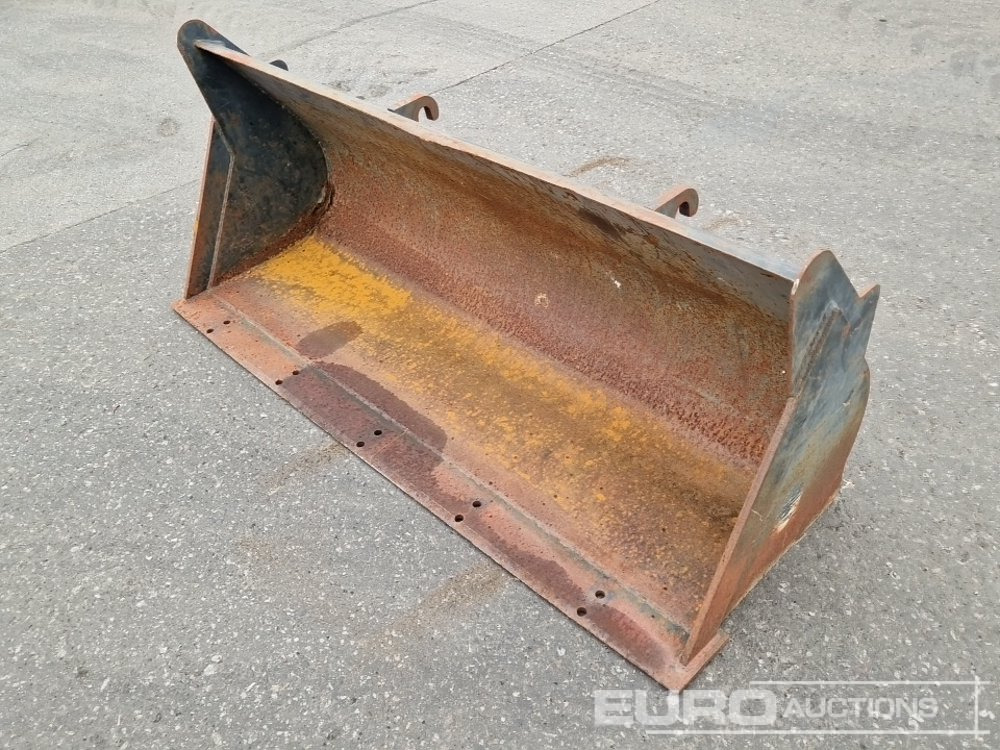Front Loading Bucket - Lžíce: obrázek 1 Front Loading Bucket - Lžíce: obrázek 1