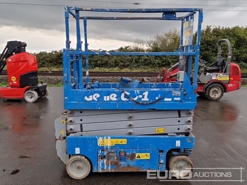 Genie GS-1932 - Pracovní plošina: obrázek 2 Genie GS-1932 - Pracovní plošina: obrázek 2