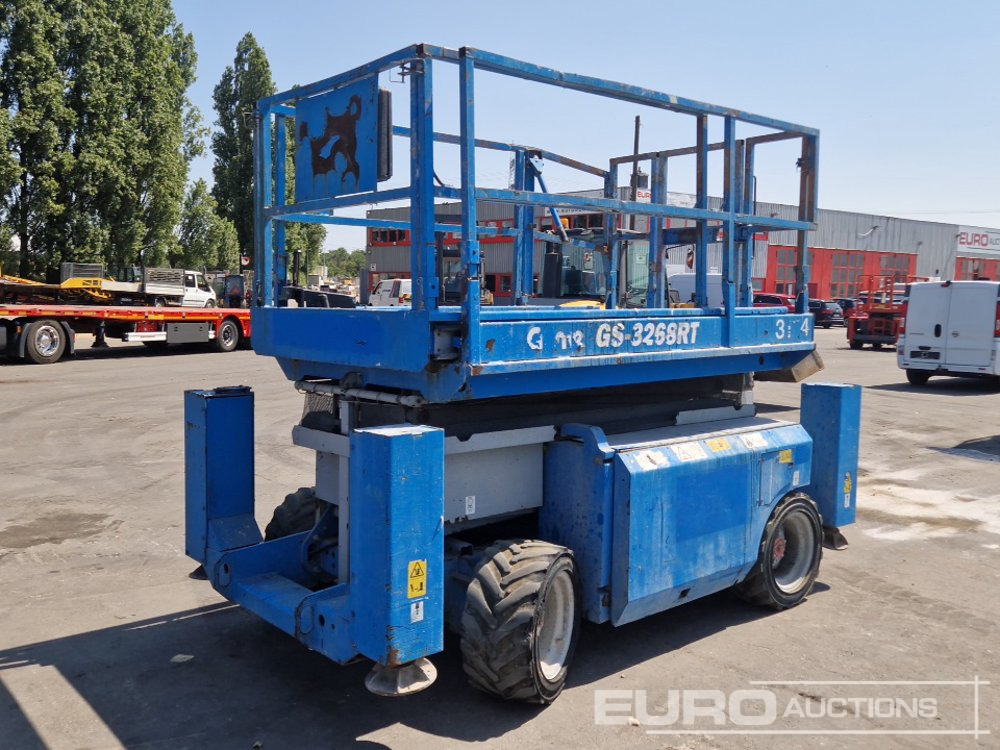 Genie GS3268RT - Pracovní plošina: obrázek 4 Genie GS3268RT - Pracovní plošina: obrázek 4