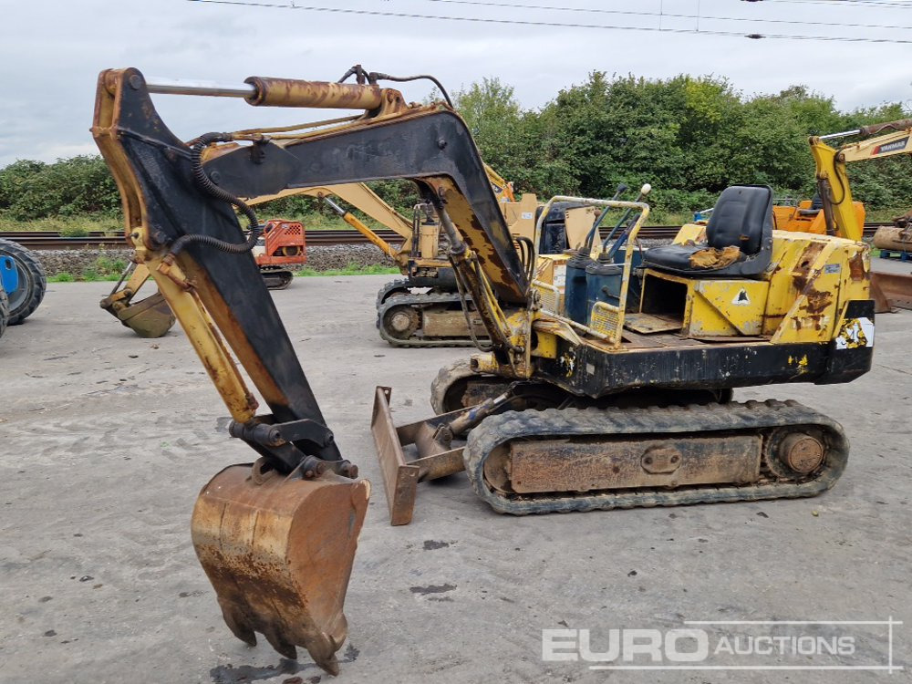 Komatsu PC15 - Mini rýpadlo: obrázek 1 Komatsu PC15 - Mini rýpadlo: obrázek 1