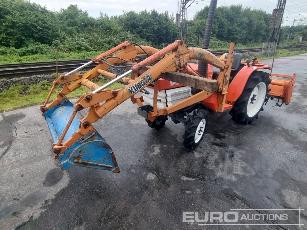Kubota B1600 - Malotraktor: obrázek 1 Kubota B1600 - Malotraktor: obrázek 1
