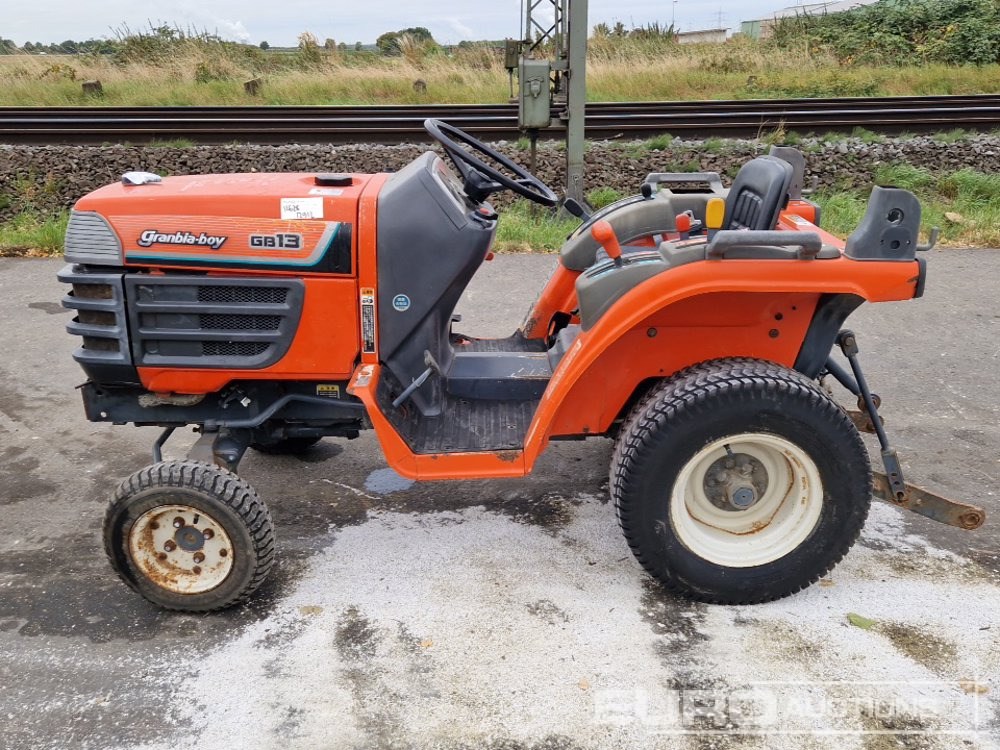 Kubota GB13 - Malotraktor: obrázek 2 Kubota GB13 - Malotraktor: obrázek 2