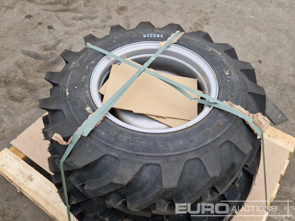 Mixed Tyres with Rims (2 of) - Pneumatiky: obrázek 4 Mixed Tyres with Rims (2 of) - Pneumatiky: obrázek 4