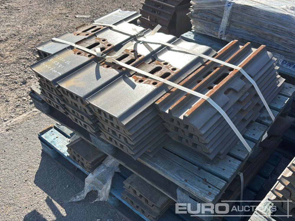 600mm Steel Track Plates - Náhradní díly pro Rýpadlo: obrázek 4 600mm Steel Track Plates - Náhradní díly pro Rýpadlo: obrázek 4