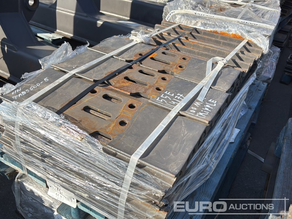 600mm Steel Track Plates - Náhradní díly pro Rýpadlo: obrázek 1 600mm Steel Track Plates - Náhradní díly pro Rýpadlo: obrázek 1