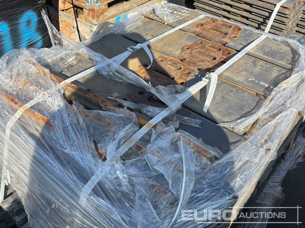 700mm Steel Track Plates - Náhradní díly pro Rýpadlo: obrázek 2 700mm Steel Track Plates - Náhradní díly pro Rýpadlo: obrázek 2