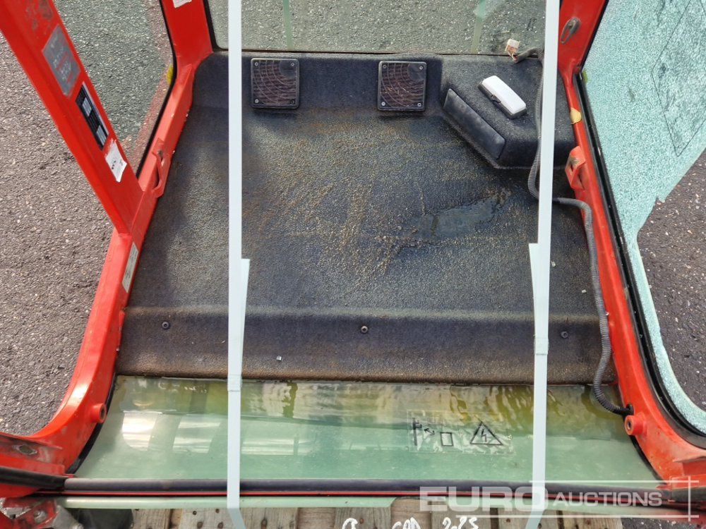 Cabin to suit Volvo ECR25 - Náhradní díly pro Rýpadlo: obrázek 5 Cabin to suit Volvo ECR25 - Náhradní díly pro Rýpadlo: obrázek 5