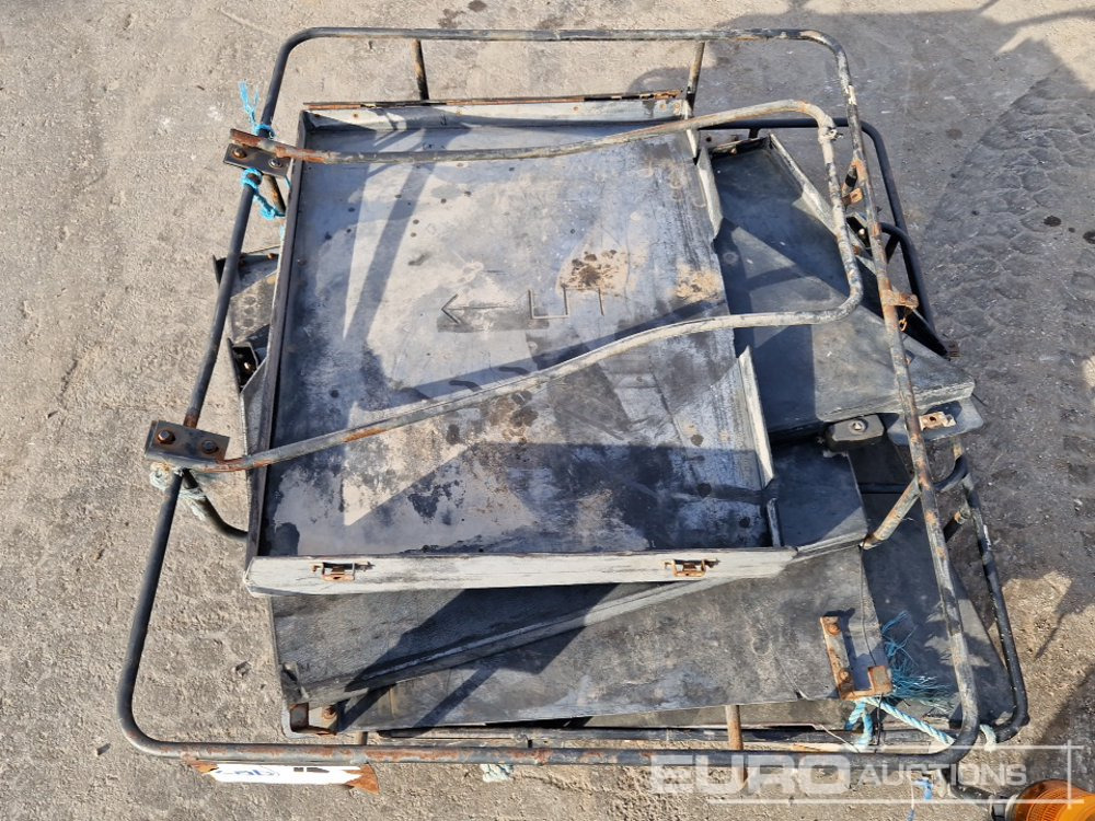 Falling Object Guard to suit Volvo Excavator (2 of) - Náhradní díly pro Rýpadlo: obrázek 5 Falling Object Guard to suit Volvo Excavator (2 of) - Náhradní díly pro Rýpadlo: obrázek 5